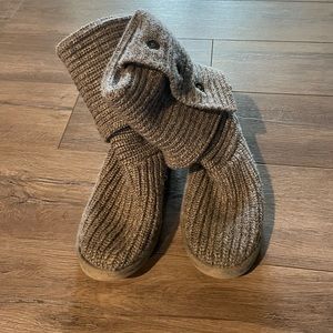 UGG classic cardy grey